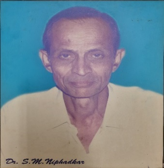 Dr. S. M. Niphadkar